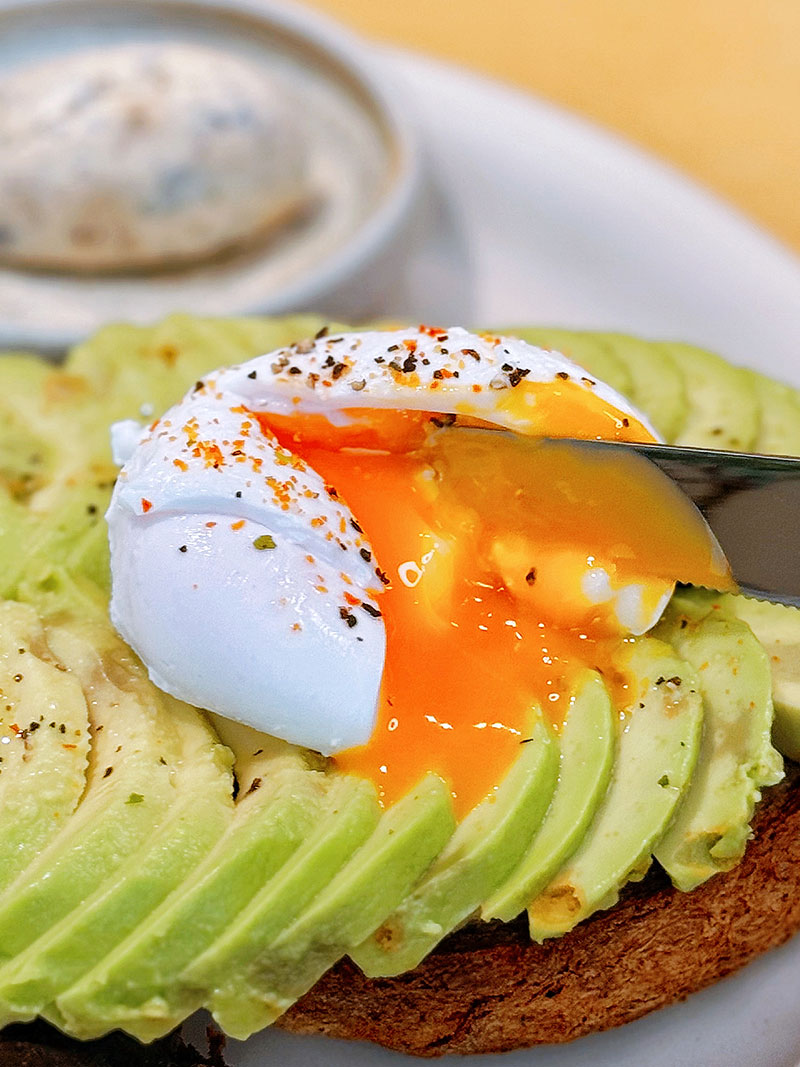 SYIP Cafe - Sliced Avocado Toast