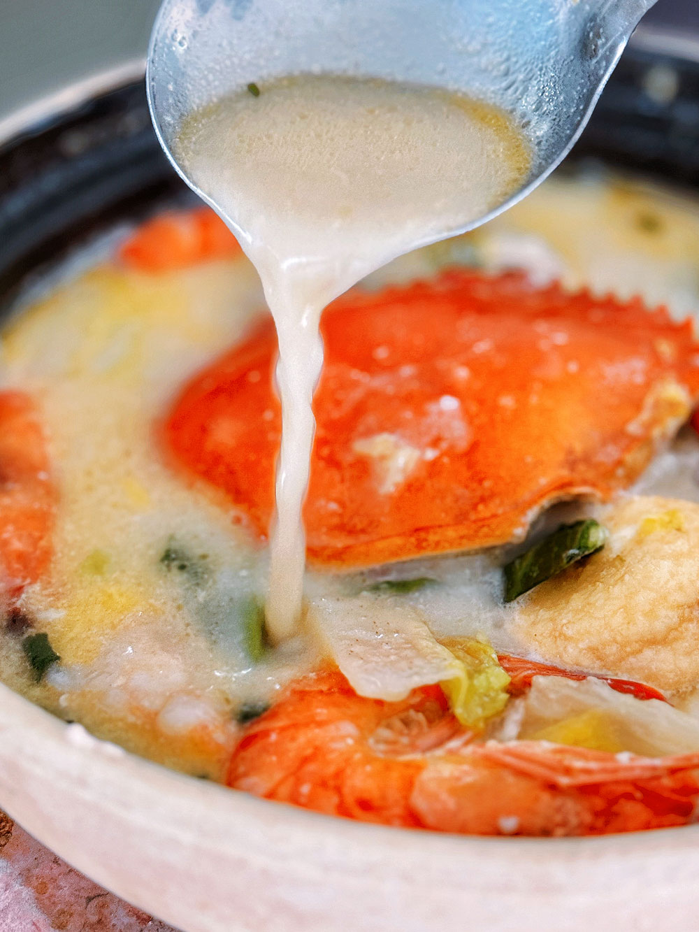 Charcoal Claypot Crab Broth