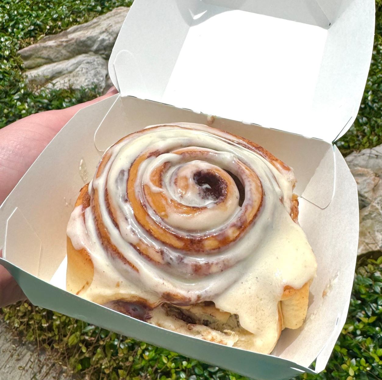 Cinnabon - Jewel Dessert Guide